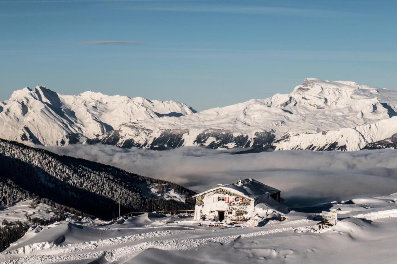 Cabane Bella-Tola Saint-Luc Exterior photo